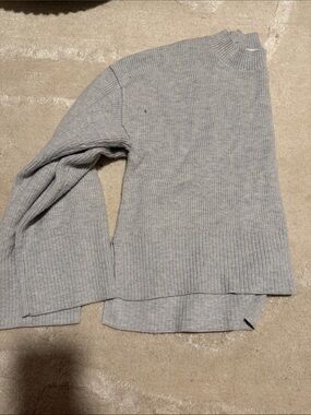 Pink Rose Light Gray Ribbed Crew Neck Sweater